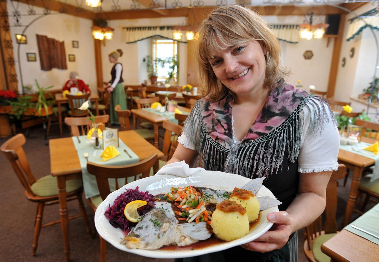 Hotel Gasthof Zum Walfisch 克林根塔尔 外观 照片