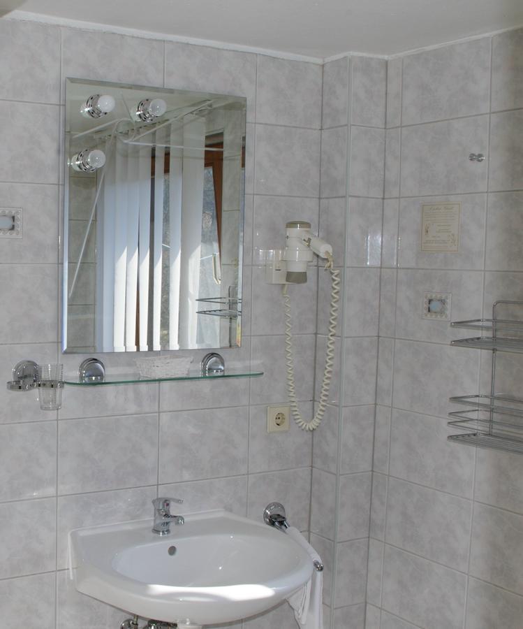 Hotel Gasthof Zum Walfisch 克林根塔尔 外观 照片