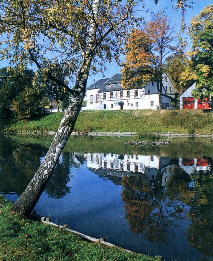 Hotel Gasthof Zum Walfisch 克林根塔尔 外观 照片